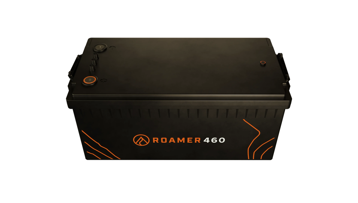 Roamer 460SMART5 12V 460Ah LiFePO4 battery, three-quarter view